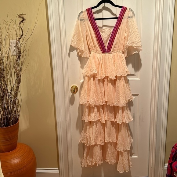 Pitusa light salmón color dress made in India 🇮🇳 - Picture 1 of 9